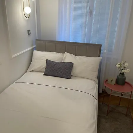 Apartment Vasia *